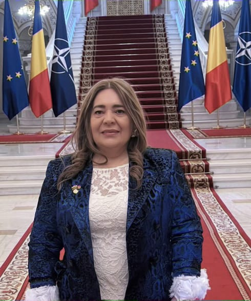 Embajadora Divia Desideria Cepeda Rojas